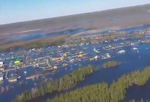 Krievijas Jakutijā plūdu dēļ ieviests ārkārtas stāvoklis