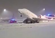 Lidmašīna iesalusi Minhenes lidostā