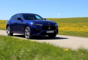 Greznība un ātrums – "9Vīri" testē ekskluzīvo Maserati Levante