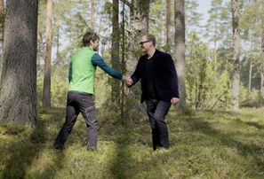Ķeram svešos – Latvijā vairojas mūsu dabai bīstami augi