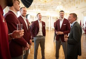 Rinkēvičs tiekas ar Latvijas vīriešu basketbola izlasi