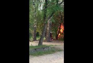 Пожарные тушат горящий сарай на Бривибас гатве