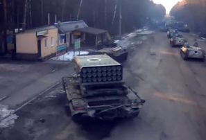 Okupantu militārā tehnika uzsākot atkārtotu Krievijas agresiju iebrauc Ukrainā