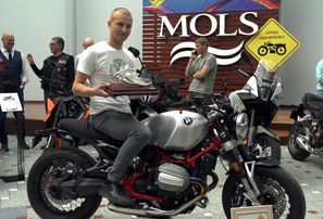 Auto ziņas: Latvijas Gada motociklā pārsteiguma uzvara