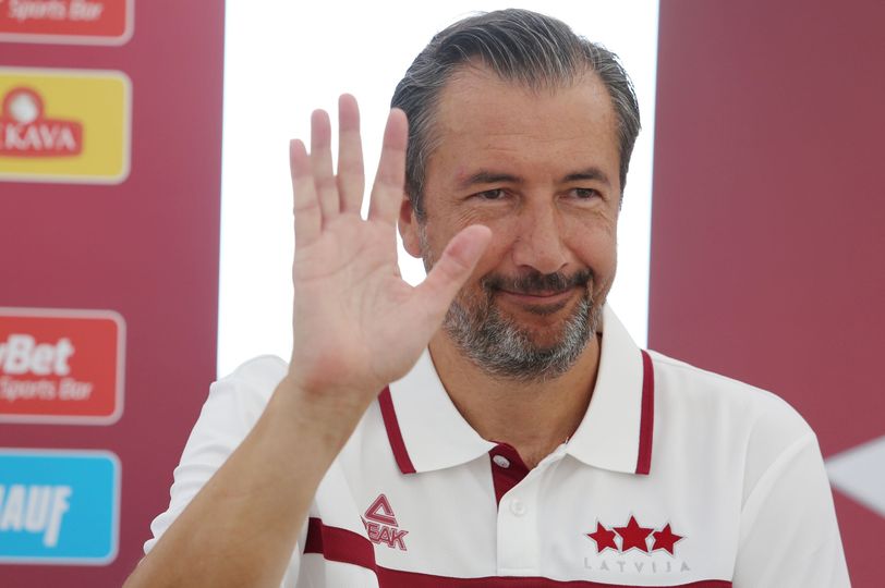 Luka Banki pastāsta par savu ģimeni